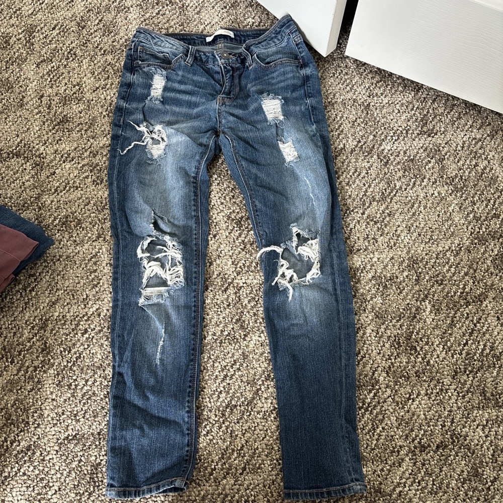 Daytrip Women's Distressed Blue Skinny Jeans